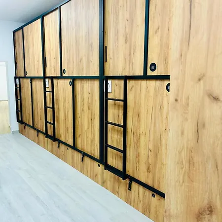 Urban Capsule hotel *