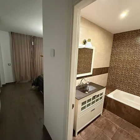 Hotel To Chinatown Madrid