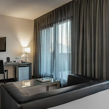 Hotell Ac Atocha By Marriott