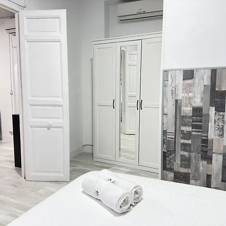 Apartamentos Day Madrid Gran Via Centro Sol Malasana Apartment