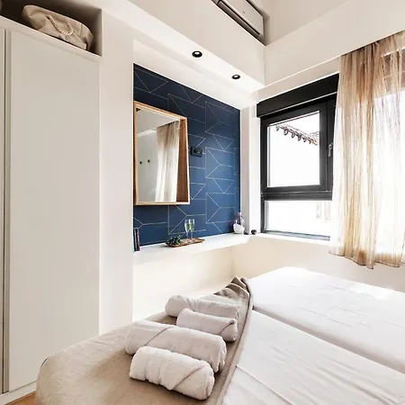 Bright & Cozy -2beds 1bath-tirso De Molina *