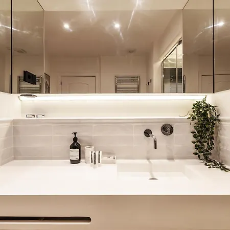 Bright & Cozy -2beds 1bath-tirso De Molina Apartment Madrid