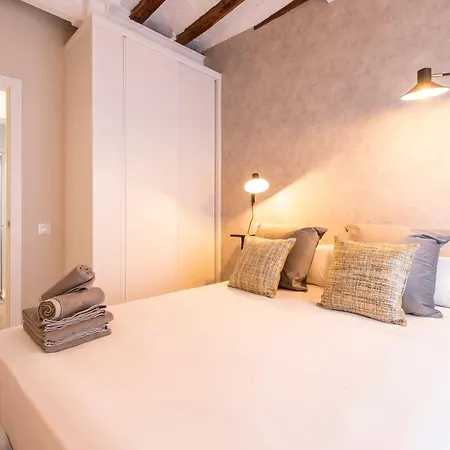 Comodo Y Precioso Apartamento Madrid