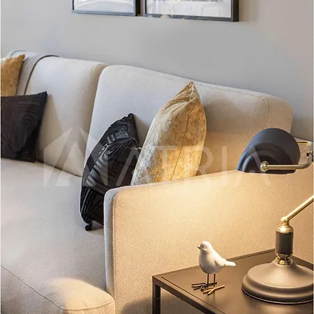 Flat 5 10m Walk To Bernabeu Real Stadium Apartment *