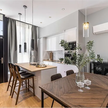 Apartment Flat 5 10m Walk To Bernabeu Real Stadium