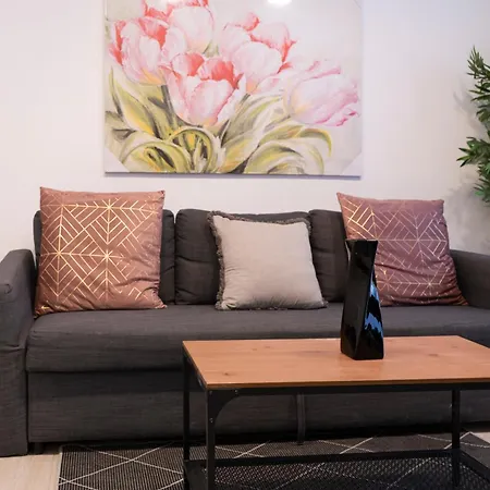 Oshun Plaza Castilla Apartment