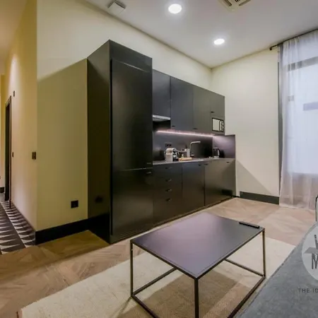 Apartamento Tu Refugio En Justicia 10, Hernan Cortes 12 E2 *