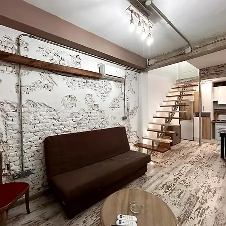 And Quiet Flat In Madrid