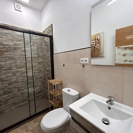 Apartment And Quiet Flat In