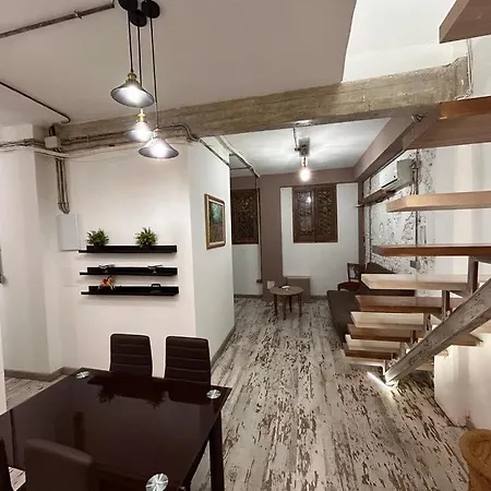 And Quiet Flat In
