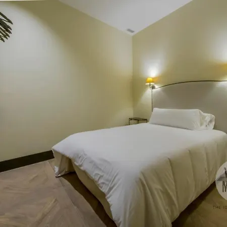 Historia En Justicia 8, Hernan Cortes 12 E2 Apartment *