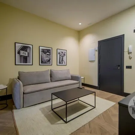 Arte En Justicia 6, Hernan Cortes 12 E2 Apartamento