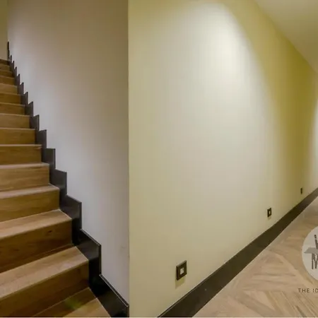 Apartment Historia En Justicia 8, Hernan Cortes 12 E2
