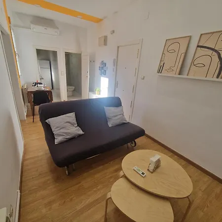 Estupendo En Imperial Apartment