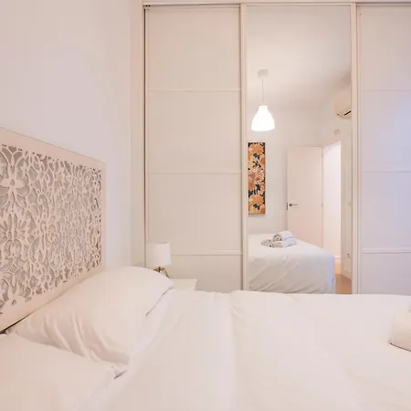 Moderno En El Centro By Bebalmy Apartment Madrid