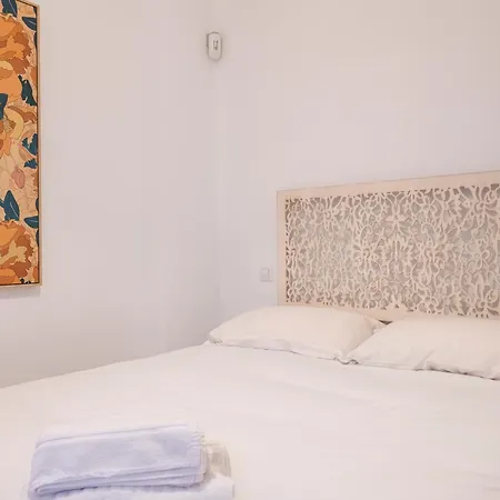 Apartment Moderno En El Centro By Bebalmy
