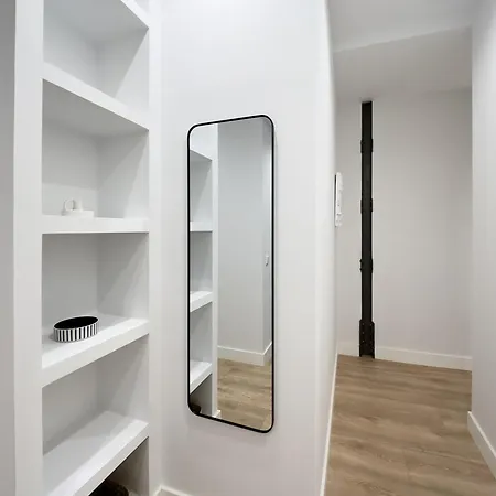 Menina - Con Despacho En Velazquez, Salamanca, Apartment Madrid
