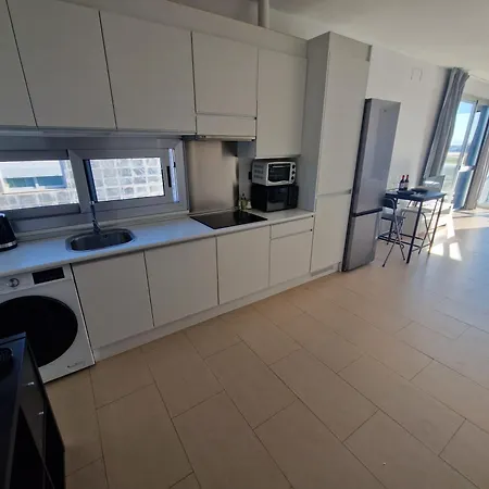 Estupendo Atico En Cuatro Vientos Apartment *