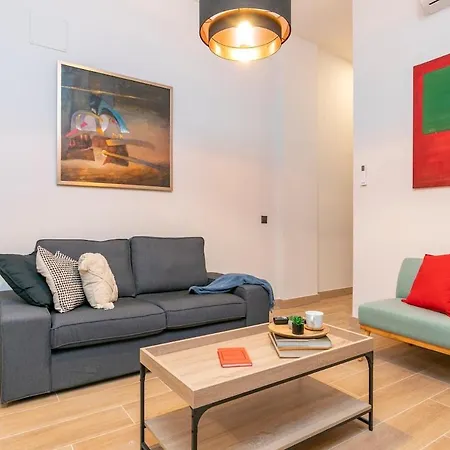 New And Spacious Loft Area Numancia Apartment *