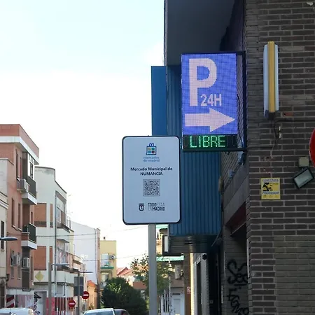 New And Spacious Loft Area Numancia Madrid