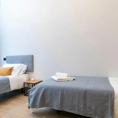 New And Spacious Loft Area Numancia Apartment Madrid
