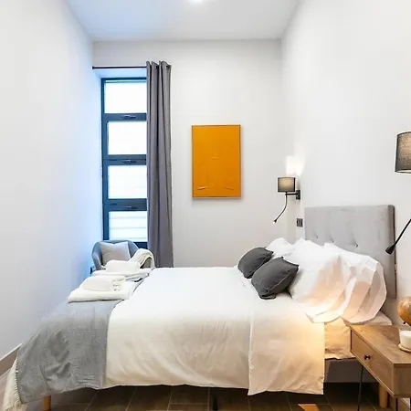 Apartment New And Spacious Loft Area Numancia