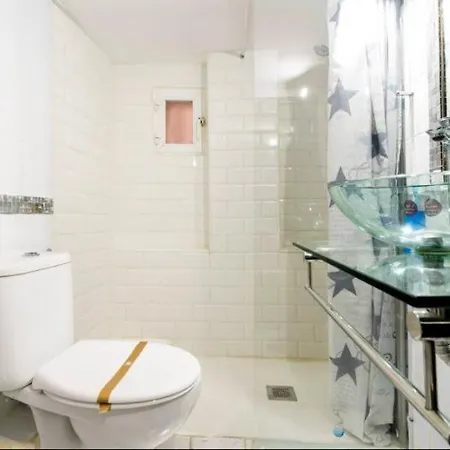 El Hogar De Montesa Apartment Madrid