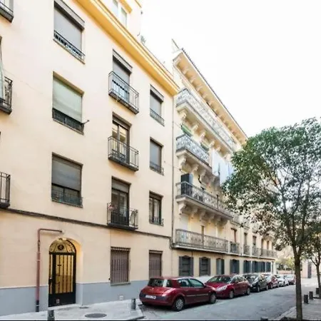 El Hogar De Montesa Apartment Madrid