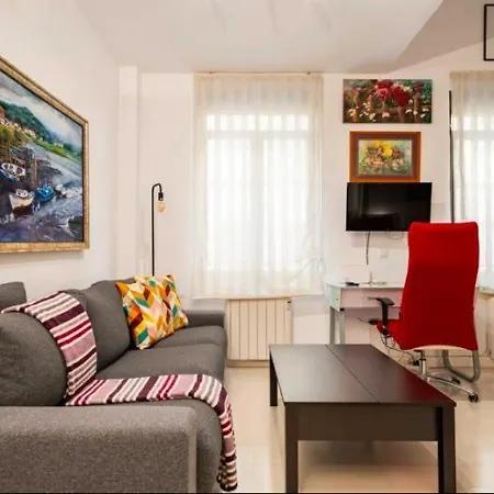 Apartamento El Hogar De Montesa Madrid