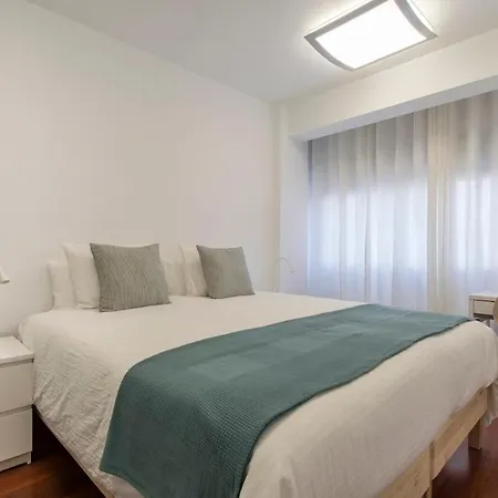 Total Access 4 Person Apartment *