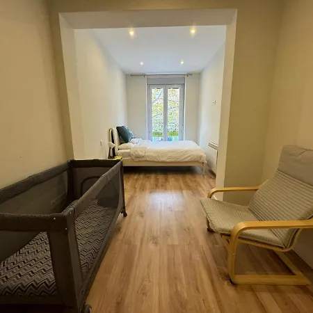 Aura Salamanca 2 Bedroom Flat With Balcony Apartamento
