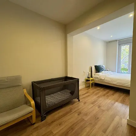 Aura Salamanca 2 Bedroom Flat With Balcony * Madrid