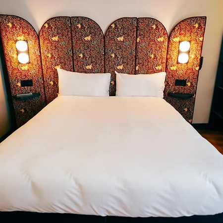 Ibis Styles Centro Maravillas Hotel