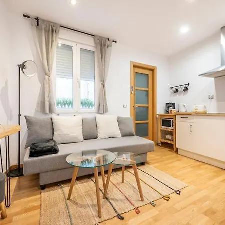 Apartment Acogedor - 1d 1b - Sol Madrid