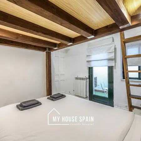 Myhousespain - Great 6 Pax Center