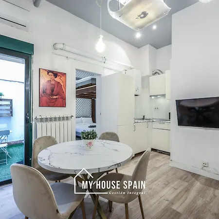 Myhousespain - Great 6 Pax Center Apartment *