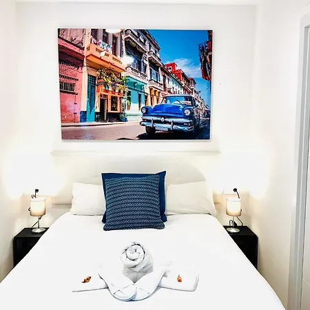 Apartment Oshun Plaza Castilla Madrid