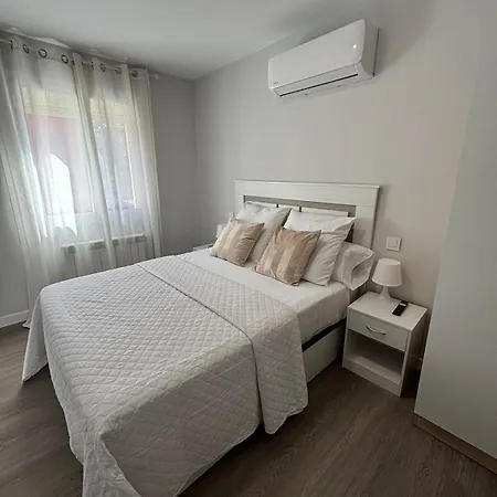 A Estrenar Madrid, Castropol Apartment *