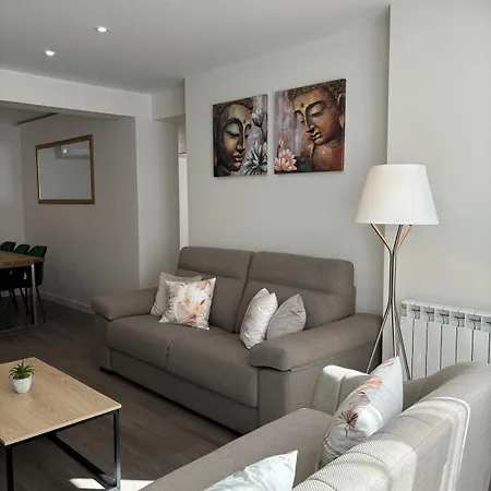 A Estrenar Madrid, Castropol Apartment *