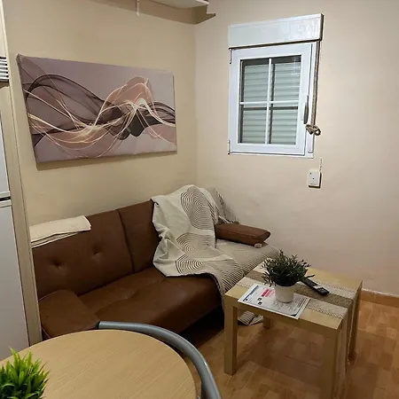 Portazgo Apartment *