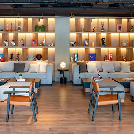 Innside By Melia Valdebebas Hotel