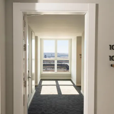Innside By Melia Valdebebas Hotel 4*