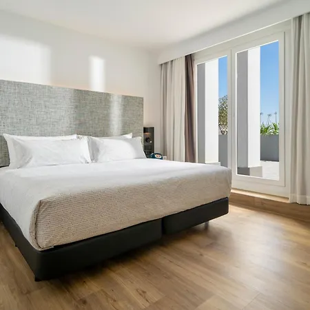 Hotel Innside By Melia Valdebebas Madrid