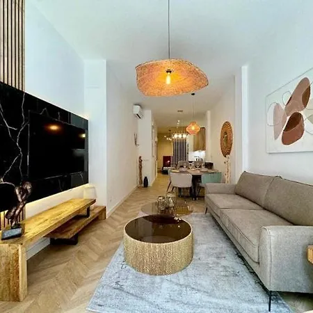 Apartment Modern & Bright Studio *