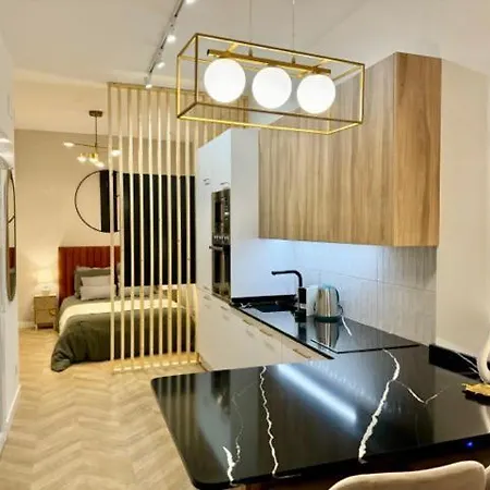 Apartment Modern & Bright Studio