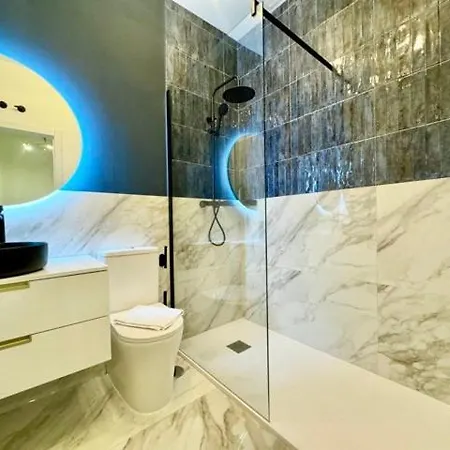 Modern & Bright Studio Madrid