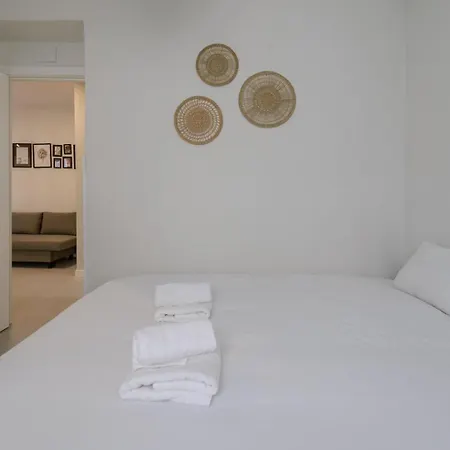 Guestready - Embajadores Apartment *