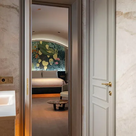 Casa Faraona Luxury Residences *