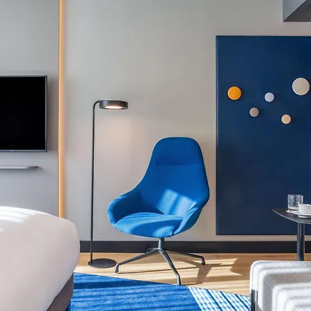 Pullman Airport & Feria Hotel 4*