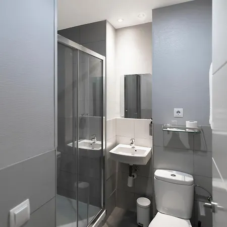 8rooms Гостевой дом 2*